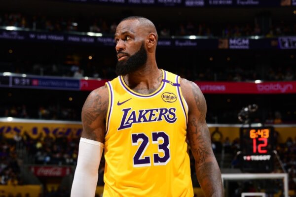 James Says Goodbye to the Lakers