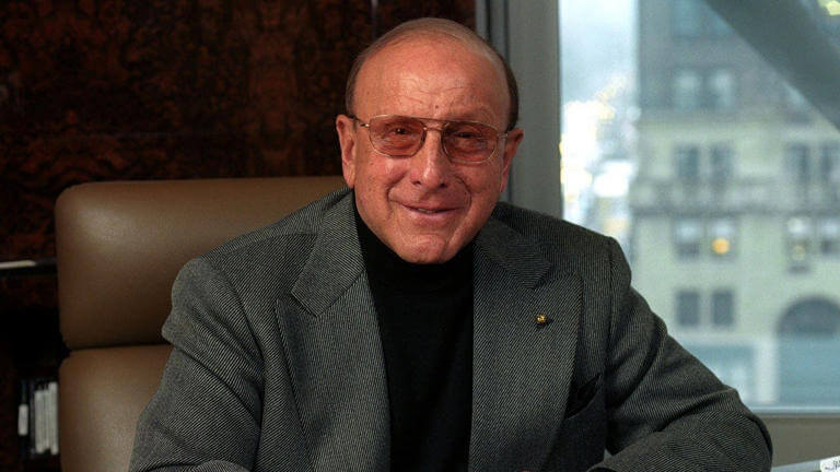 Clive Davis Dies at 94