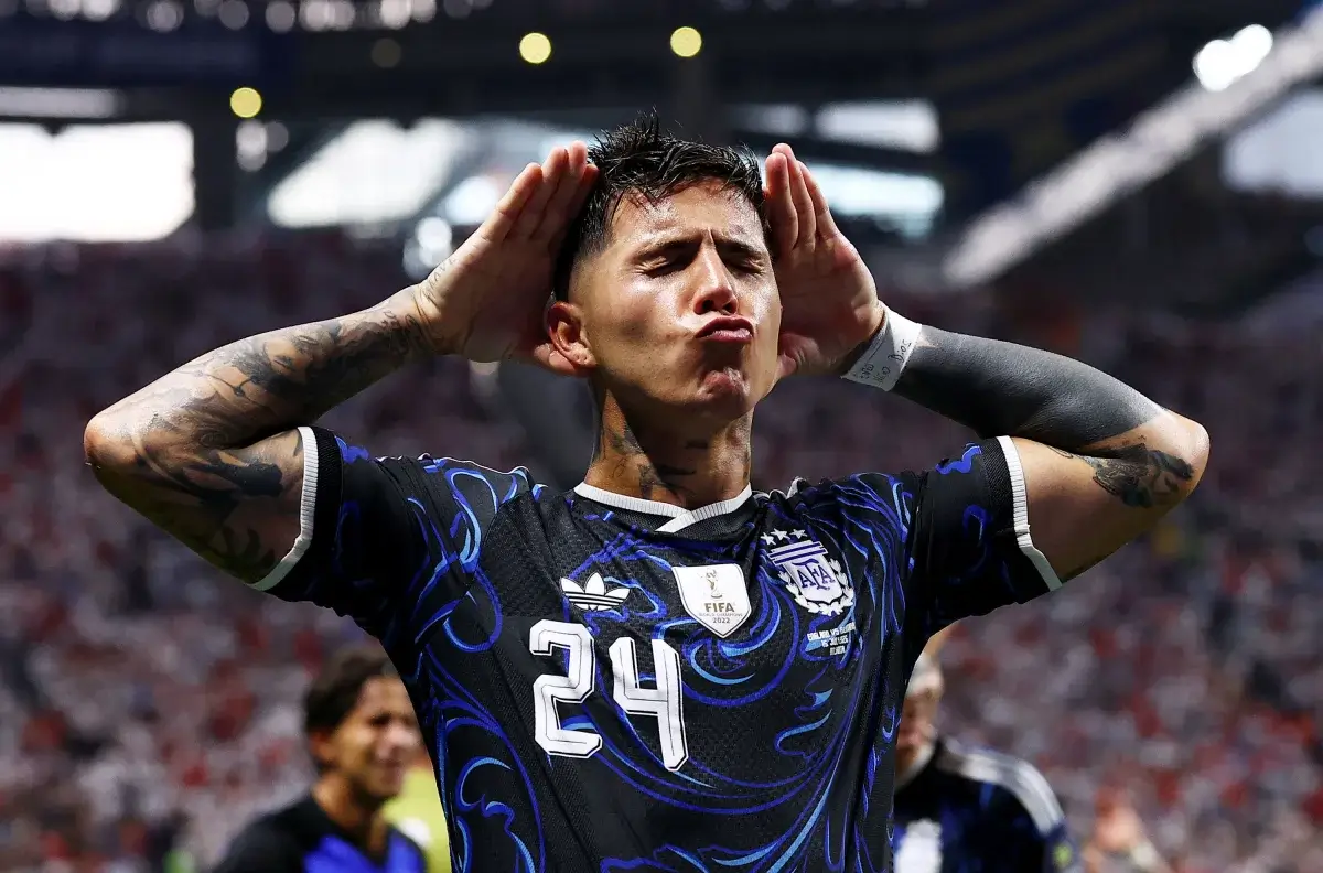 Argentina Stuns England 2-1 to Reach 2026 FIFA World Cup Final