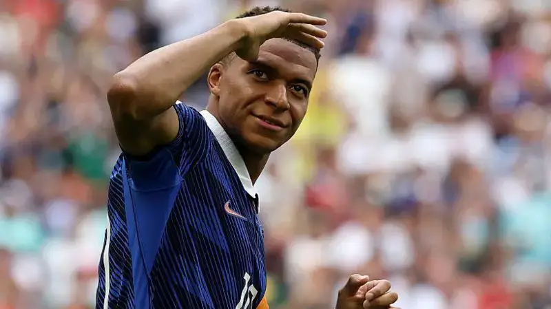 Mbappé Makes History with Second World Cup Golden Boot